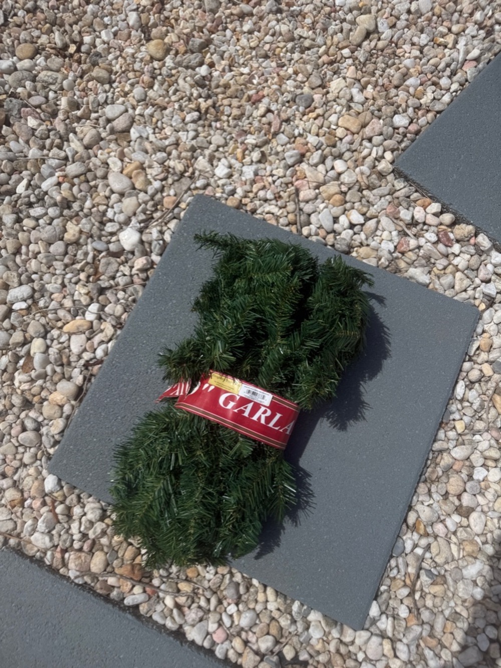 Holiday Pine Garland - Green Artificial Christmas Decor 9’ x 10” NWT